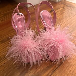 Gianni Bini Pink Feathered Heels